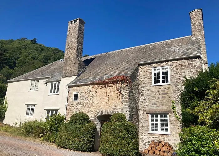 Worthy Manor